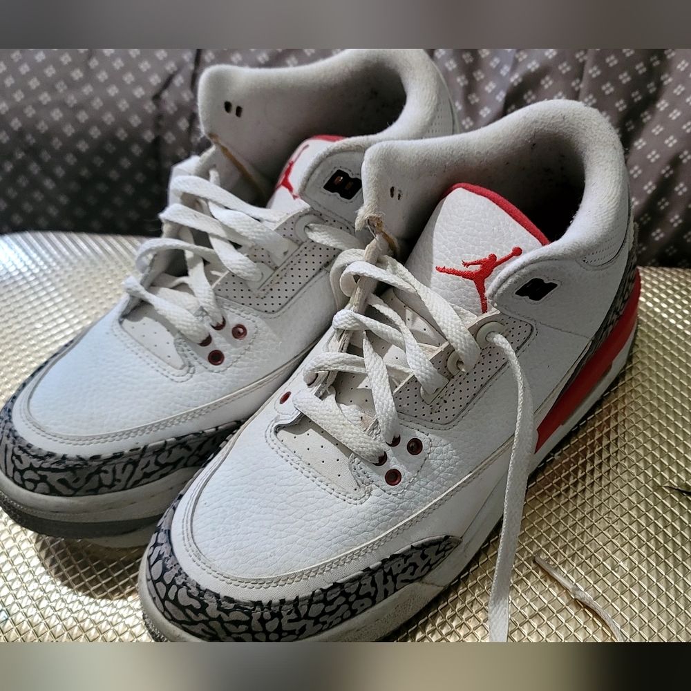 Nike Air Jordan 3 Retro "Hall of Fame" White & Red, Cement Gray